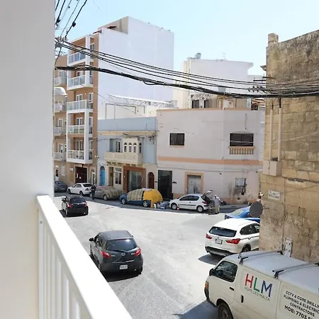 Stylish 2br With Private Terrace In By 360 Estates Мсида